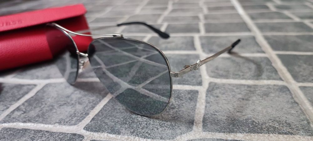 Óculos de Sol Guess Novos senhora