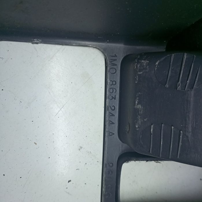 Consola central das mudanças - SEAT TOLEDO II (1M2) | 98 - 06