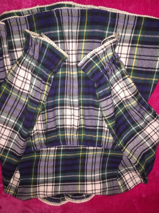 1 vestido e 3 camisas várias marcas menina 4 menina.