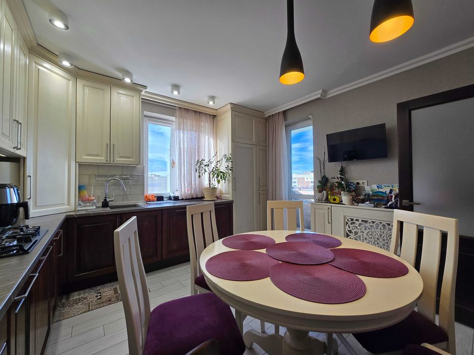 Многокомнатная квартира по адресу ул. Бандеры Степана (площадь 137 м²) - Atlanta.ua - фото 10