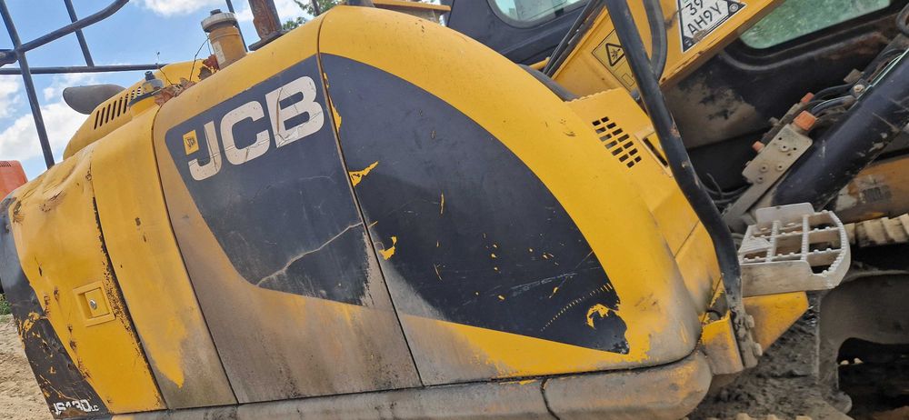 koparka gąsienicowa jcb js 130 z 2013r siłownik szybko złącze ramie