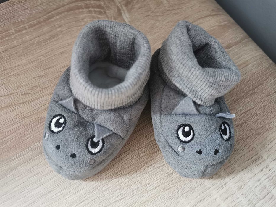 Buty niechody niemowlęce na zimę