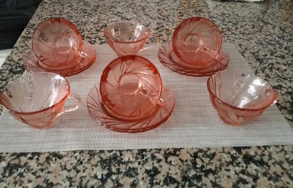 Fantastic tea cup set424730462929571842