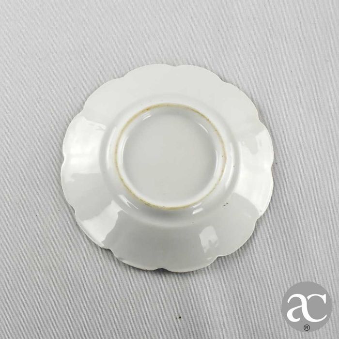 Chávena de café e pires Arte Nova em porcelana europeia