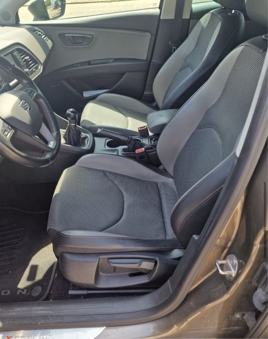 Seat leon xperience 178 150 klm  Ano 2015 mês 11 1600cc Gasóleo