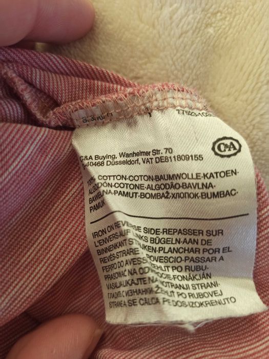 Elegancki podkoszulek