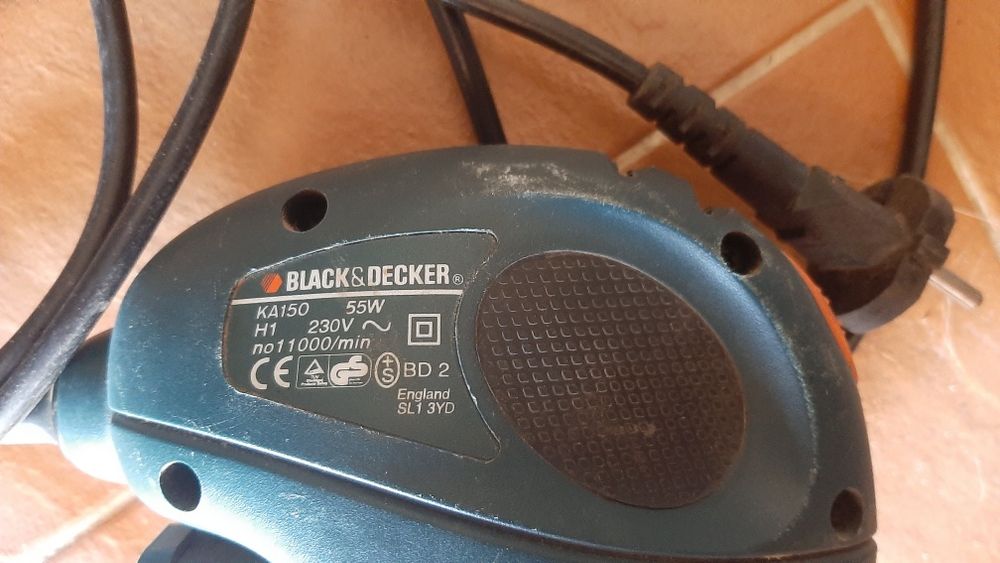 Lixadeira Mouse Black & Decker KA150