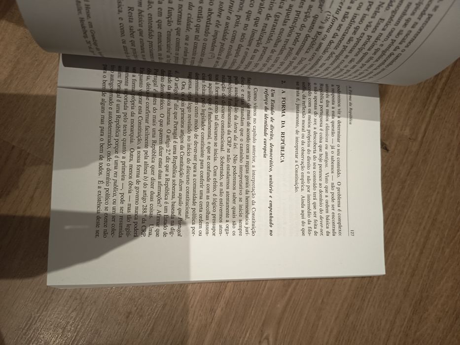 A Forma da república - Maria Luísa Amaral