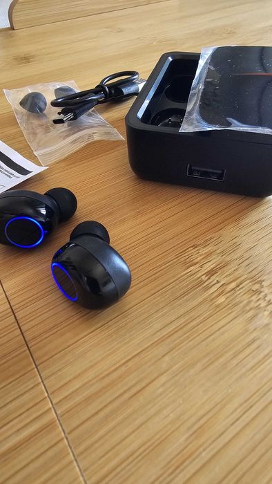 Auriculares Bluetooth com powerbank NOVOS
