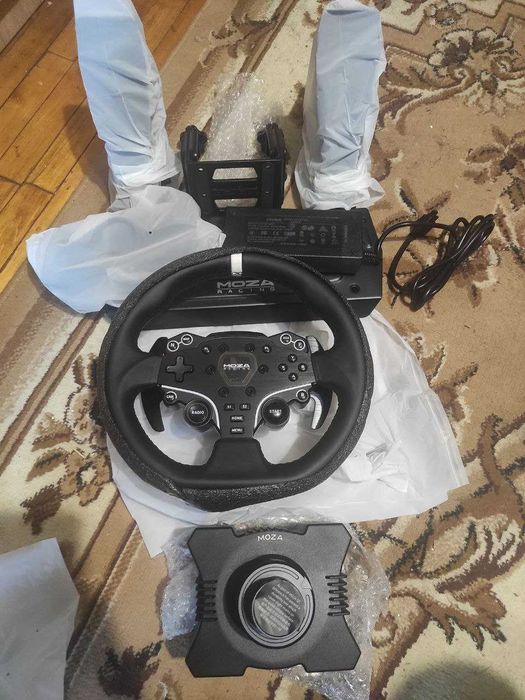 Руль Moza R5 Bundle