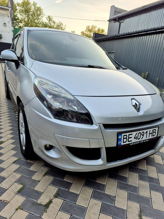 Renault Scenic 2010