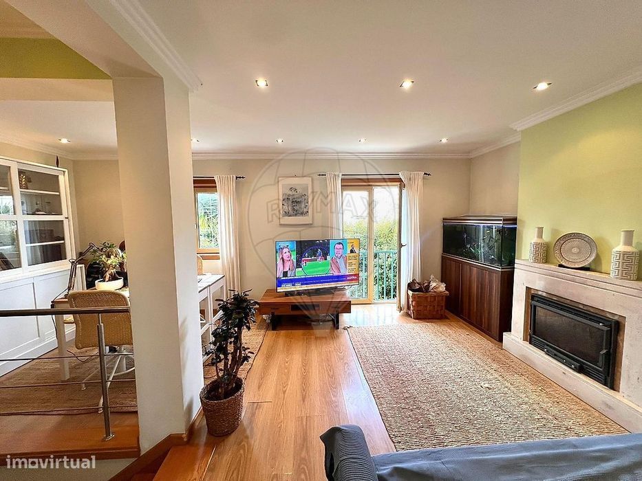 T3 Detached House for Sale