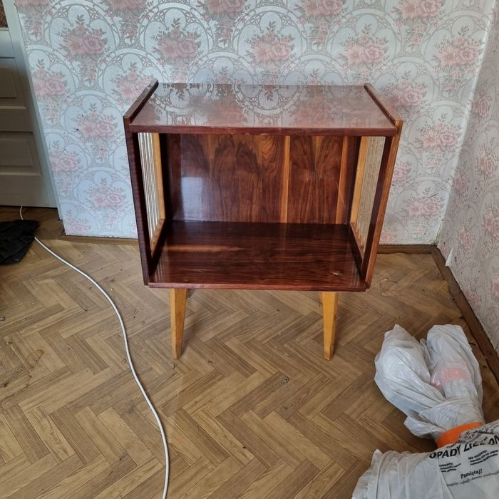 Szafka RTV retro