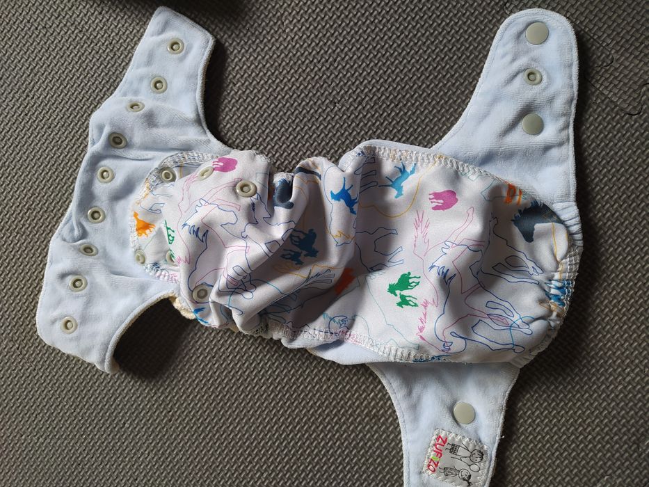 Pieluszki wielorazowe - formowanka i wkłady