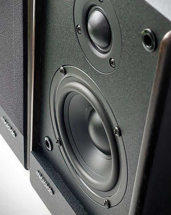 Професійні колонки для комп'ютера ( акустична система ) solo 4 72 ват