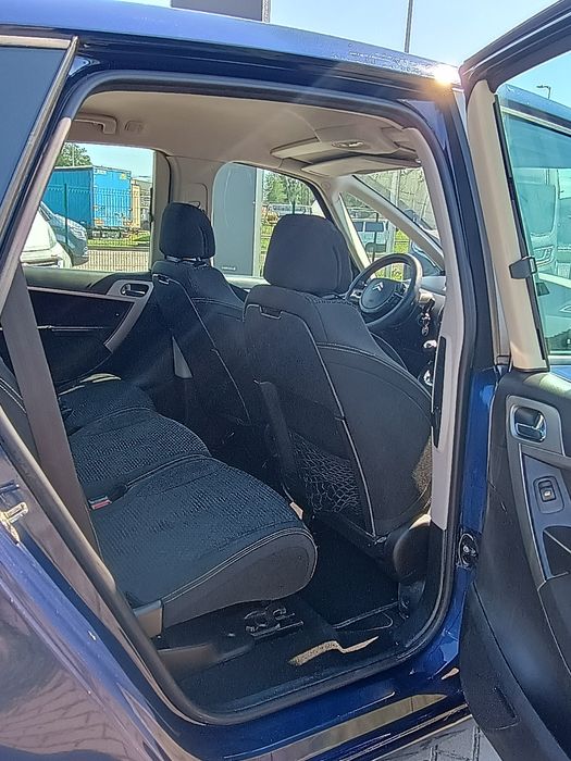 Продаю Citro?n C4 Picasso 2008 року.
Автомобіль був придбаний у Болгар