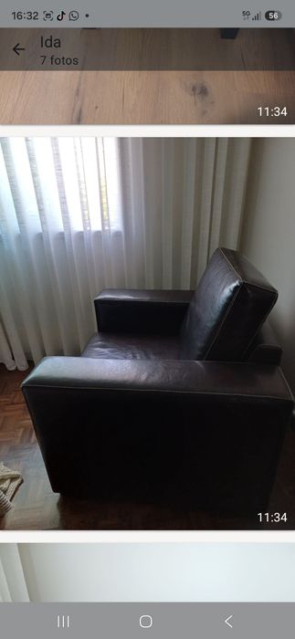 Cadeirão em pele especial. Em excelente estado. Vendo por mudança.