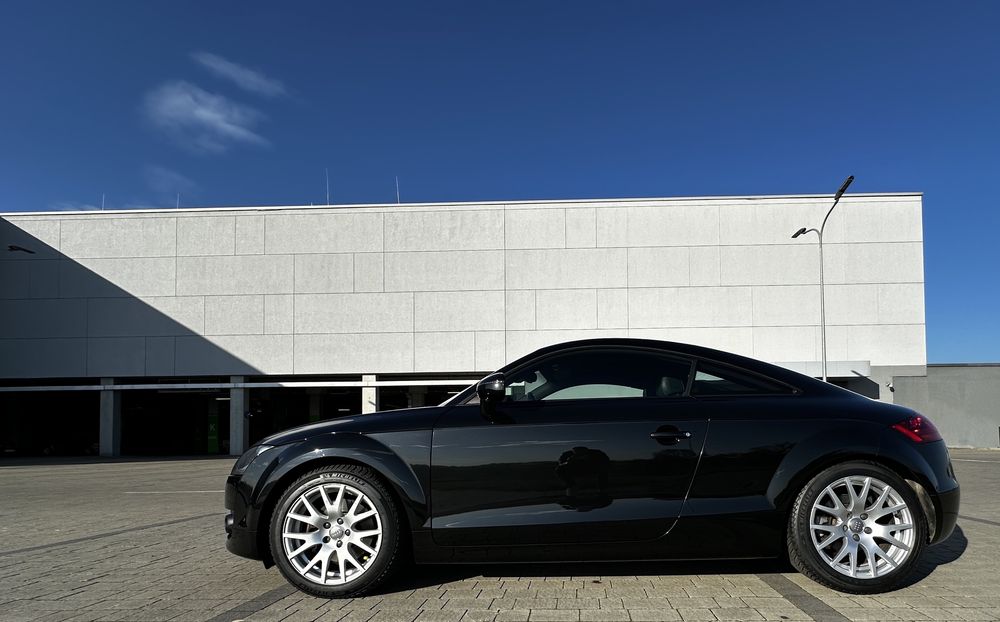 Audi TT Coupé