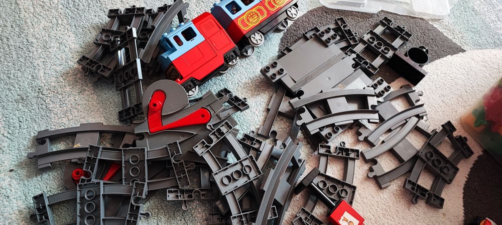 Klocki LEGO pociąg z torami 10506