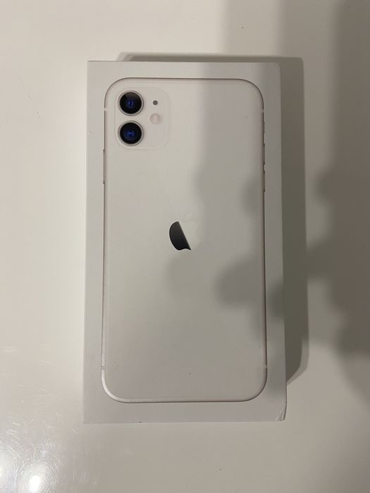 iPhone 11  128 GB