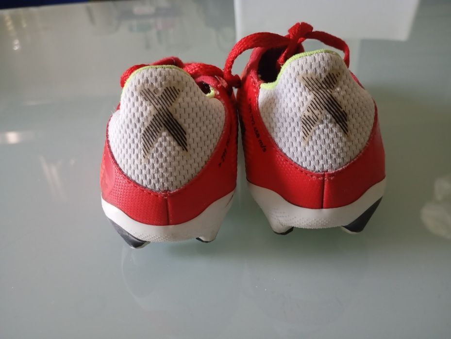 Chuteiras Adidas n.30