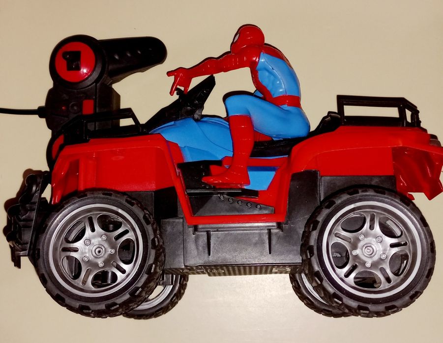Машинка на радио управлении Spider-Man + Машинка на радіо Stunt racing