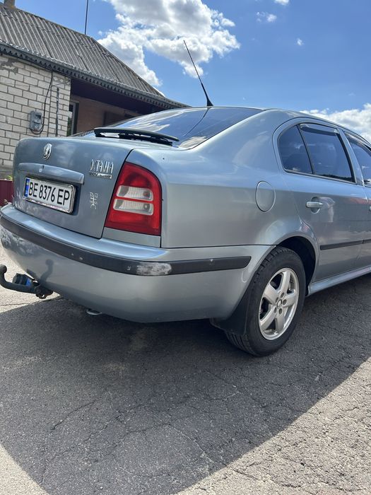 продам шкоду ,в доброму стані