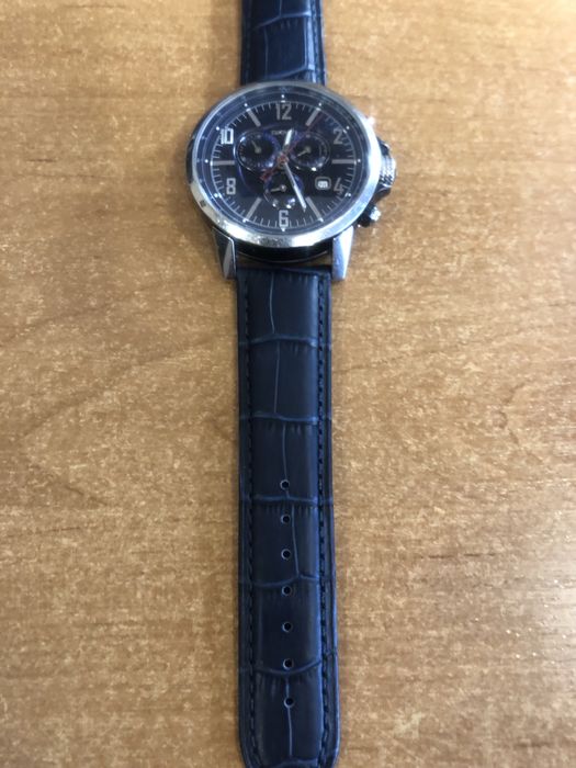 Продам часы DKNY NY1373