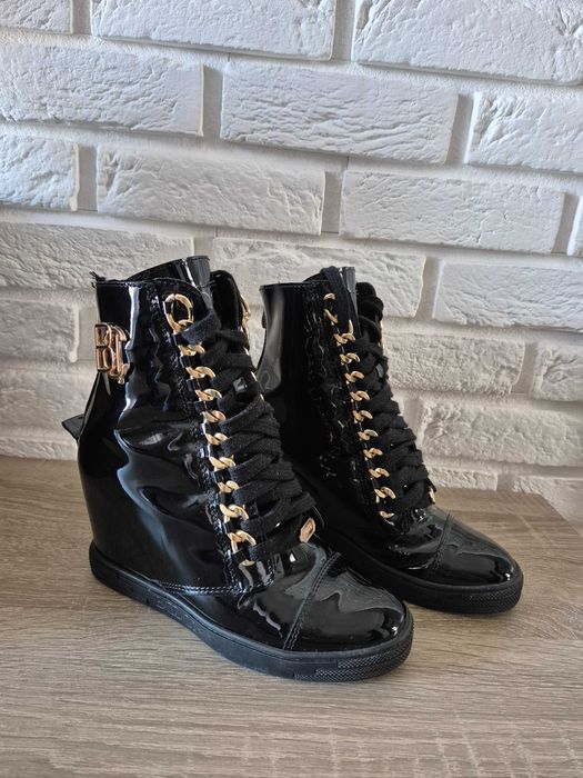 Sneakersy na koturnie BOOCI