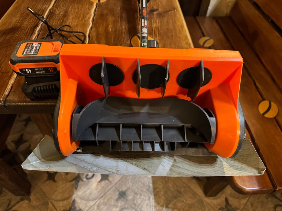 Акумуляторний снігоприбирач DAEWOO DAST 3221Li