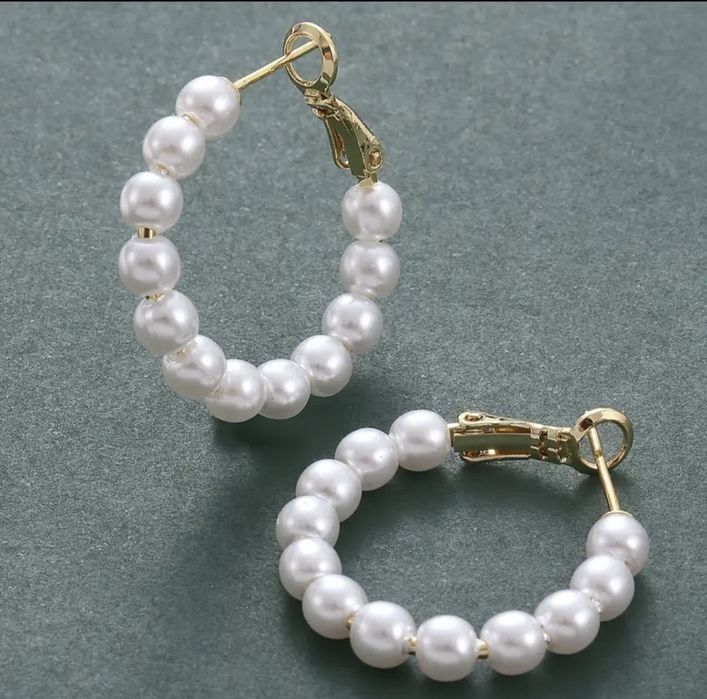 Серьги-кольца стильные легкие