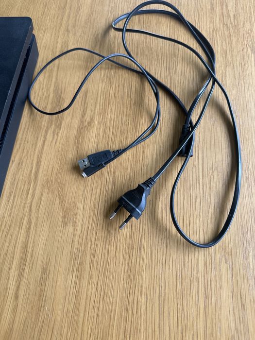 Konsola Playstation 4