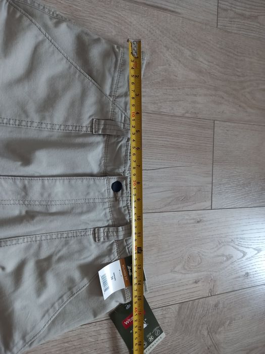 Продам шорты  Wrangler