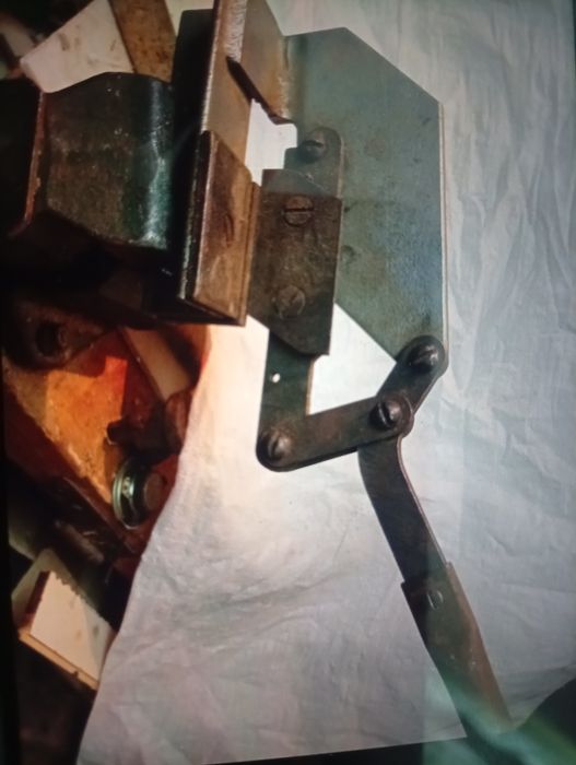 Ножиці по металу ричажні.