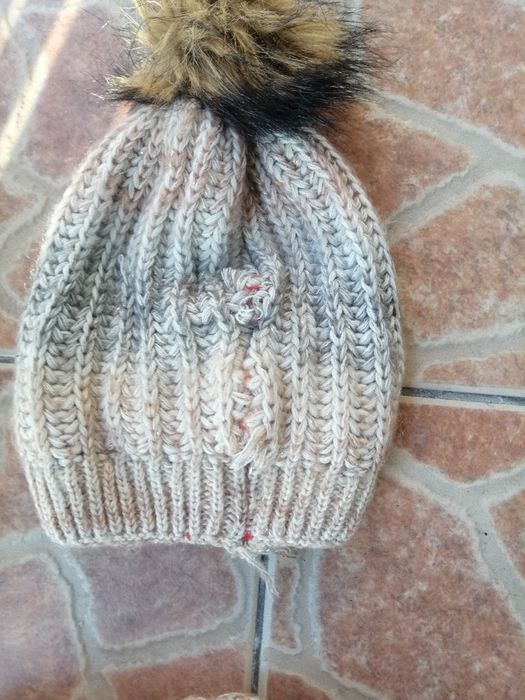 Szal i czapka brąz komplet