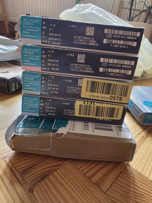 Soczeki kontaktowe Acuvue Oasys -1.25 oraz wiele innych wad