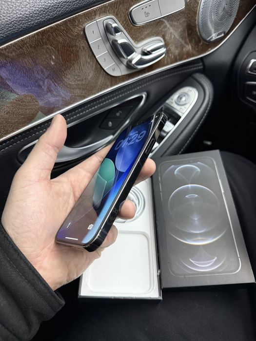 Iphone 12 pro 128 93%