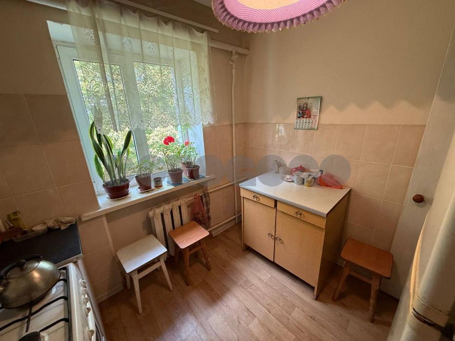 Продаж 3 кімн. кв-ри по вул. М. Безручко, 29, метро Нивки, Київ
