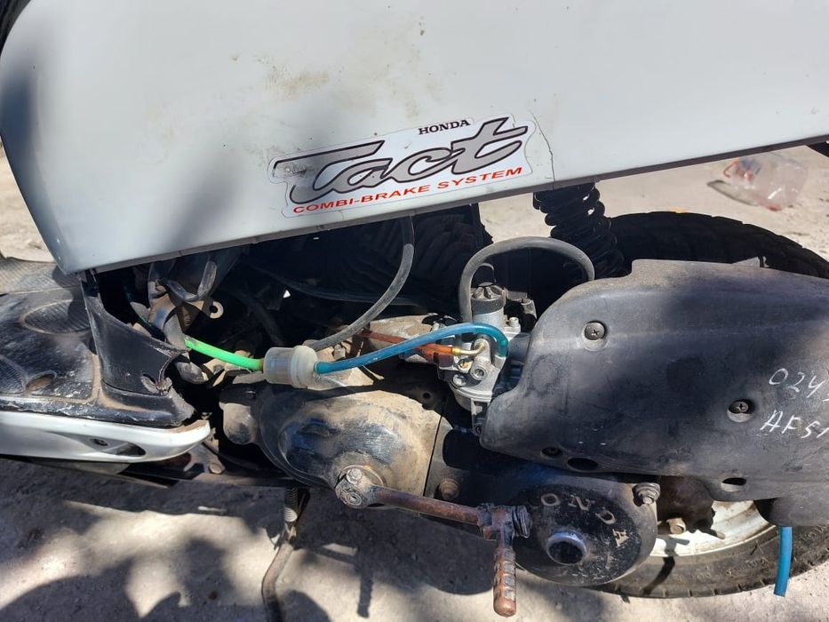 Мопед Honda Tact