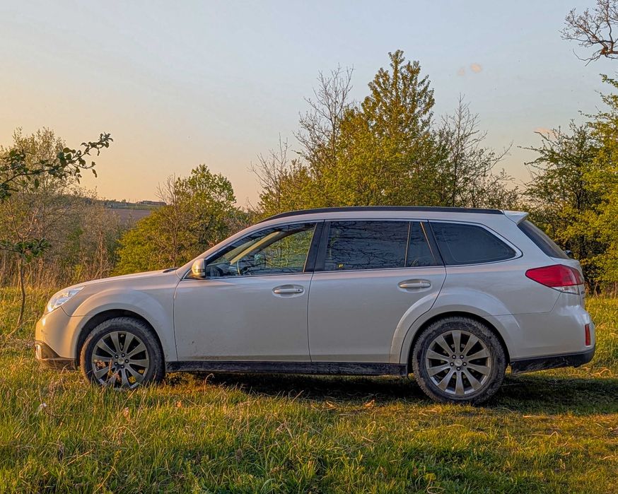 Outback 2010 2,5 automat