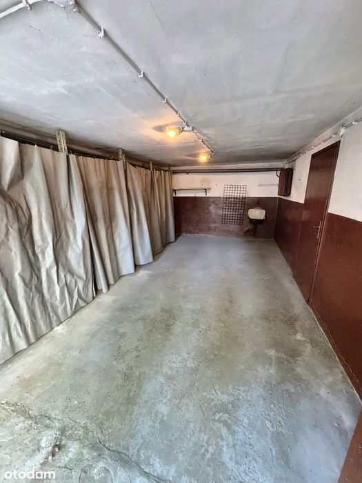 Garaż 26,77 m² , prąd, woda, ogrzewanie – Salwator - Widok 2