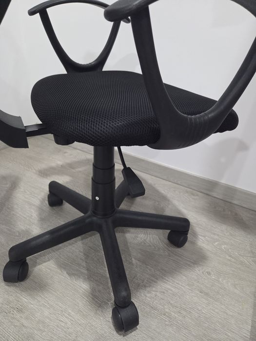 VENDO | Conjunto de Cadeira + Secretária MITSAI Budapest