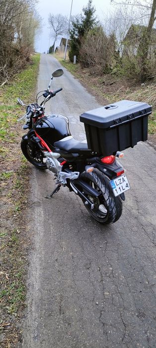 Suzuki gladius sfv650