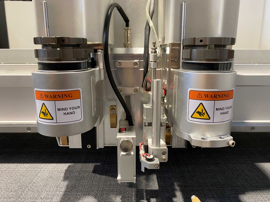 Maquina/Mesa corte multifunções, CNC, LYIU - PLATINUM Q-CUT 2516