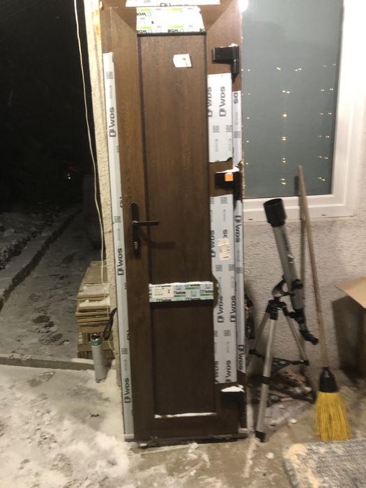 Двері металопластикові