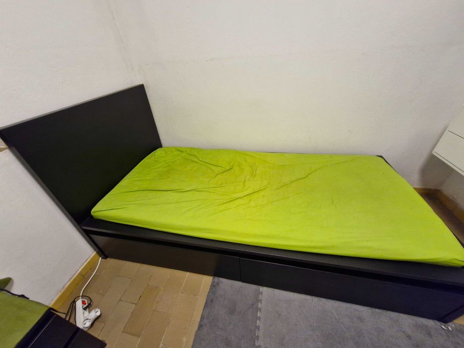 Cama solteiro Malm