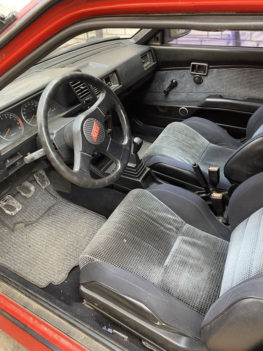 Nissan Sunny b12