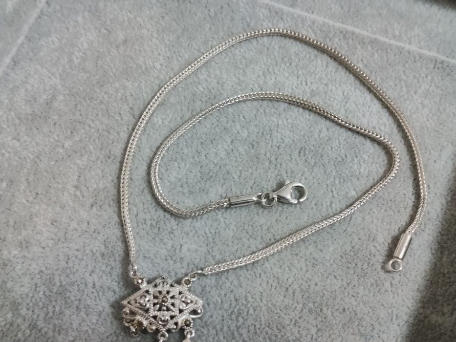 Sprzedam srebrna kolia próby 925. Wyjątkowy i unikatowy fason. Okazja