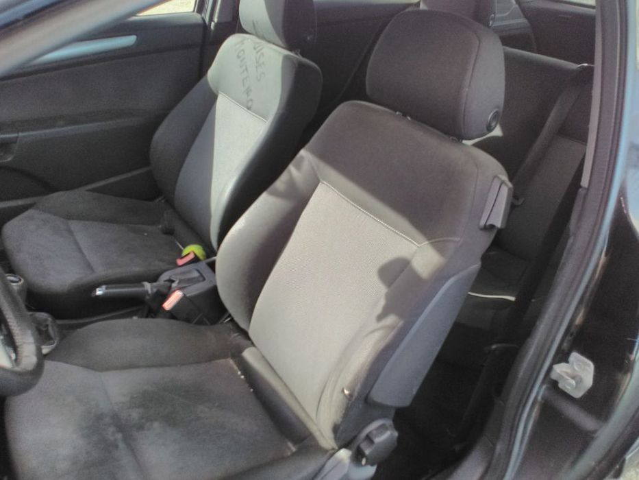 Opel Astra H GTC 1.7 cdti para peças