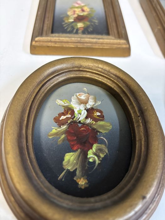 Quadros pintados à mão